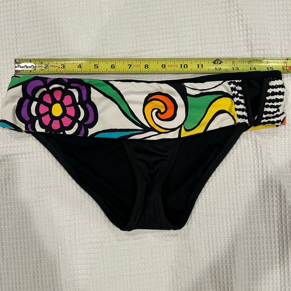 Trina Turk size large bikini bottom without tags - Picture 5 of 6